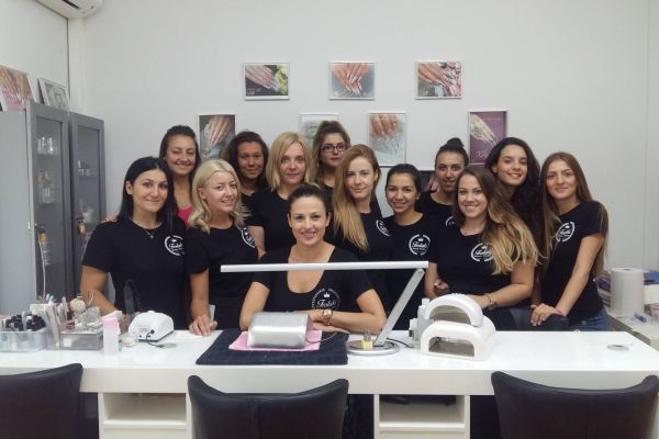nails-academy-4E636D502-EECD-3901-3856-6C8205BC48E2.jpg